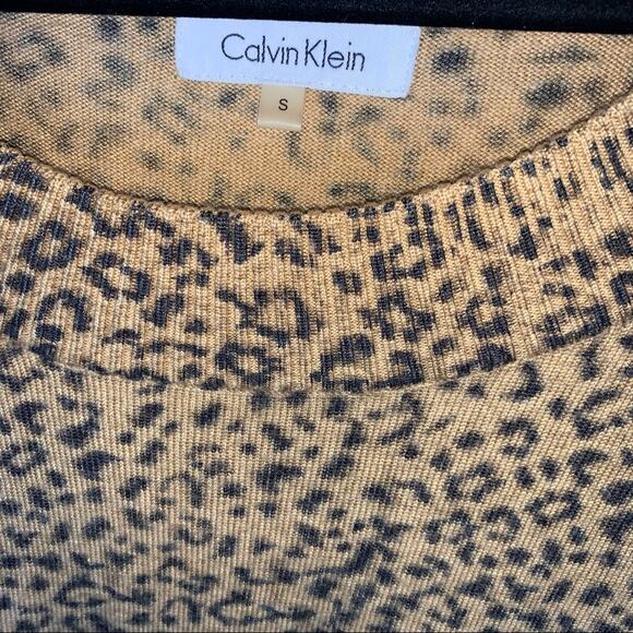 Calvin Klein Animal Print Sweater Wool Blend sz S - Picture 7 of 8